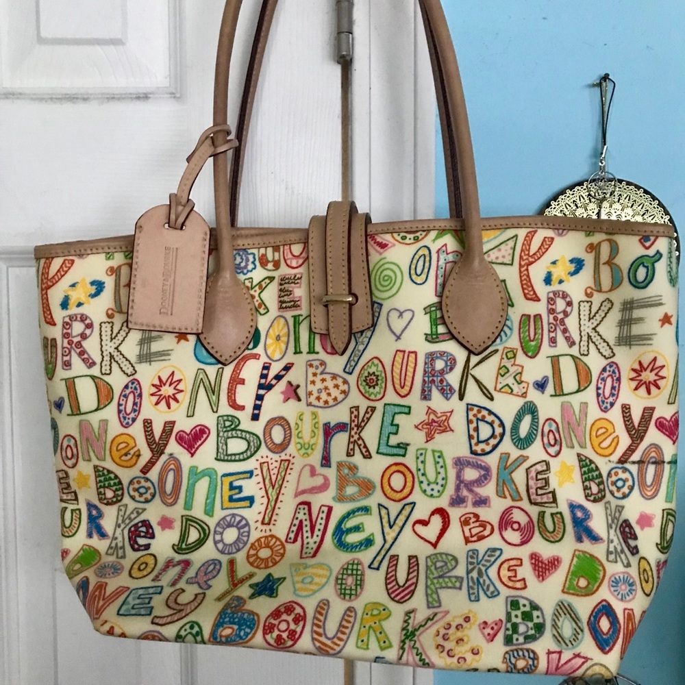 Dooney & Bourke Bag